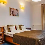Hotel Masuria &